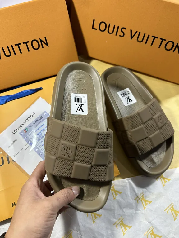 Louis Vuitton Shoe 